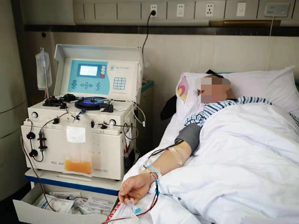 重庆医科大学附属第一医院输血科成功开展单采富血小板血浆治疗