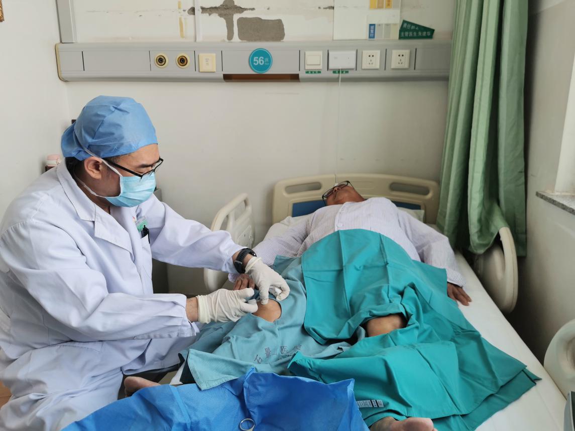 北京石景山医院骨创伤科引进新技术--富血小板血浆（PRP）治疗术