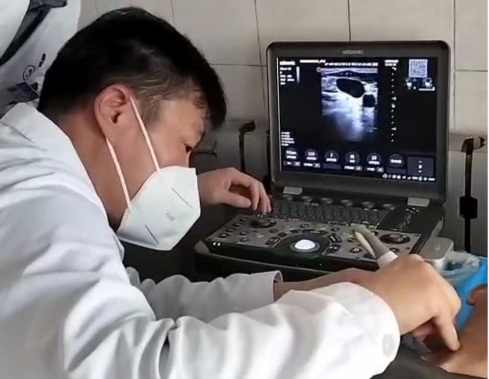 青岛市第八人民医院康复医学科开展超声引导下精准注射新技术