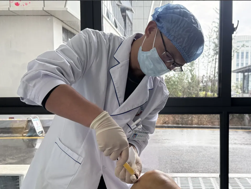 德昌县人民医院：用自己的血治病？了解一下再生康复新技术——富血小板血浆（PRP）治疗术