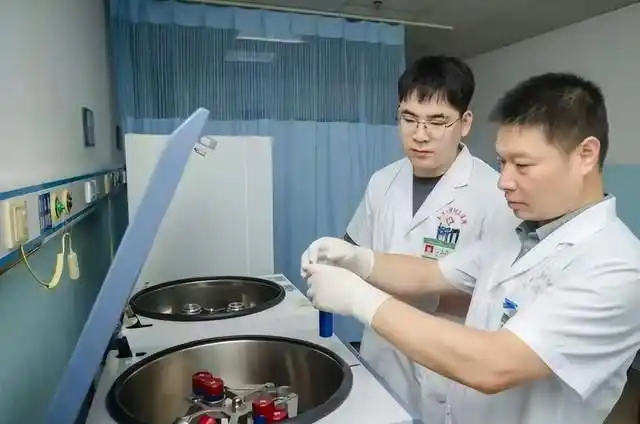 南华大学附属第三医院：八对师徒，一台大戏！看南华附三如何演绎“德技”传承交响曲！