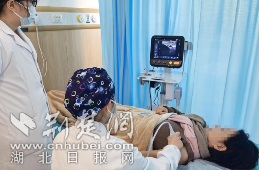 武汉市肺科医院以患者之“血”救患者关节 新疗法成功对抗“五十肩”